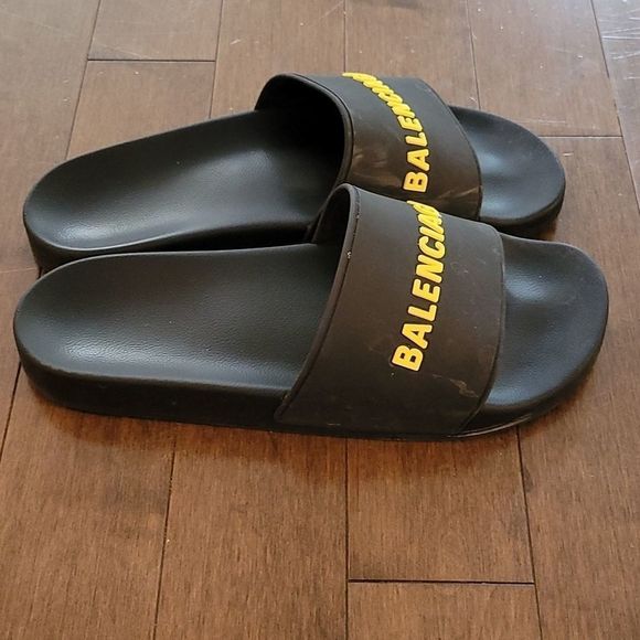 BALENCIAGALogo-print rubber pool sliders - Picture 3 of 4